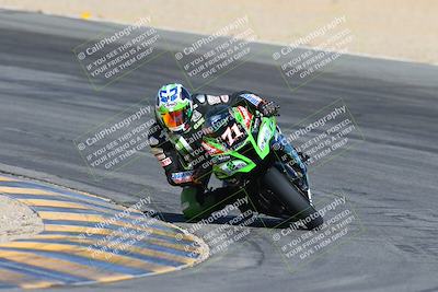 media/Nov-15-2024-CVMA Friday Practice (Fri) [[b142d29251]]/4-Group 4 and Trackday/Session 2 (Turn 10)/